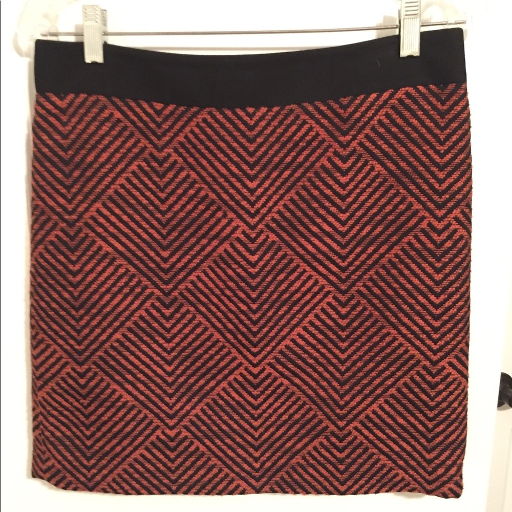 LOFT black and rust orange patterned skirt